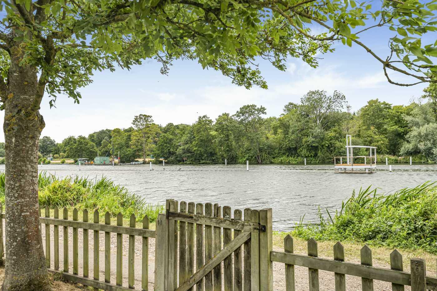 Remenham Lane, Remenham, Henley-On-Thames